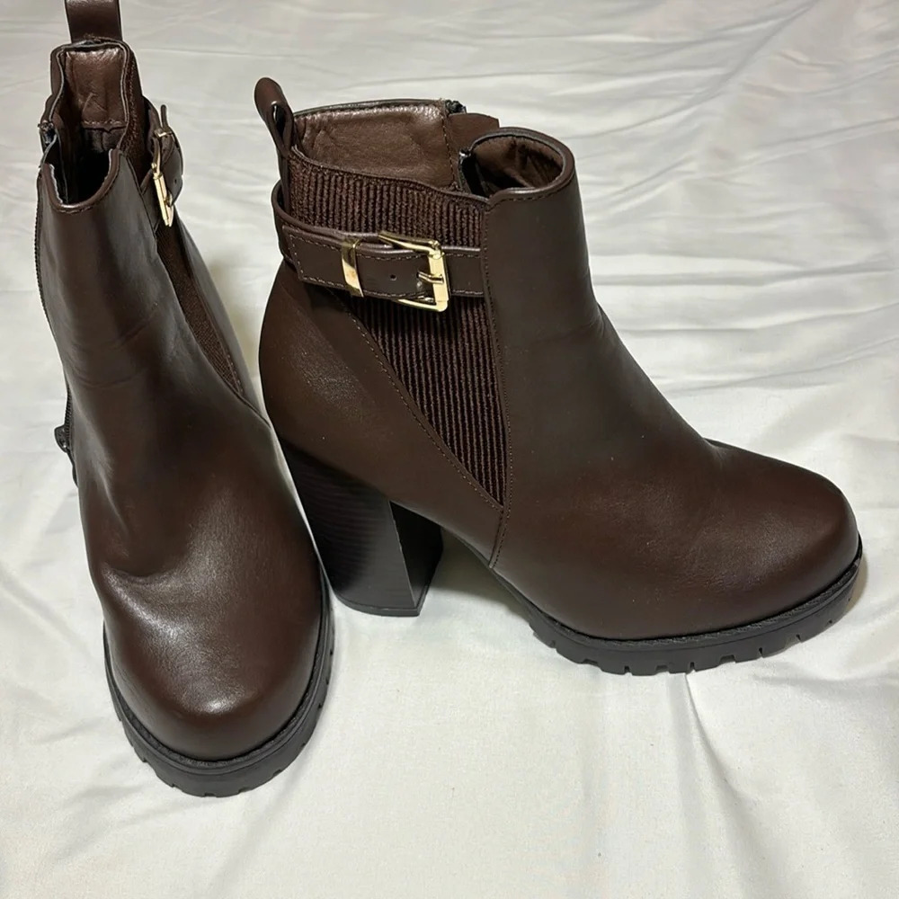 Top Moda Lug Sole Ankle Bootie Chelsea Style with Buckle and High Heel
